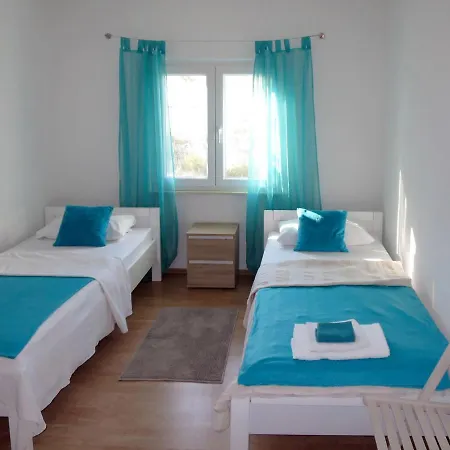 Apartmán Suzi-2 By Interhome