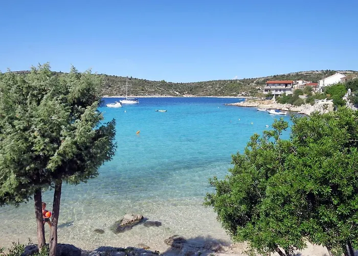 Suzi-2 By Interhome *